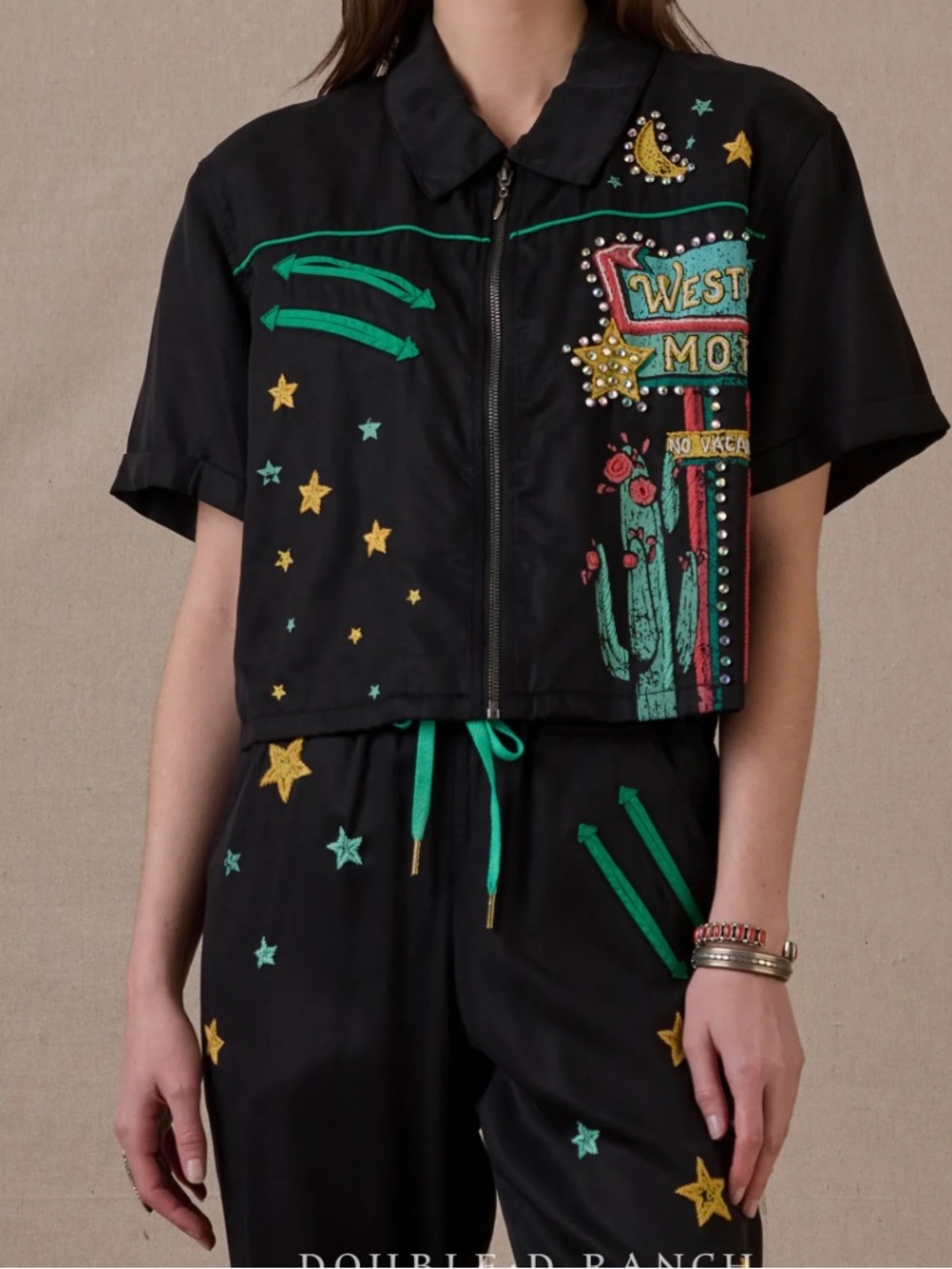 Double D Ranch Motel Jacket 
Vibrant Embroidery,Rhinestones
 Size M NWT